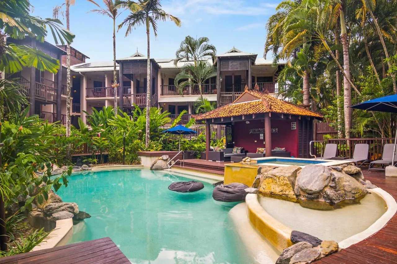 Hibiscus Resort 10 ~ Fabulous Location Port Douglas