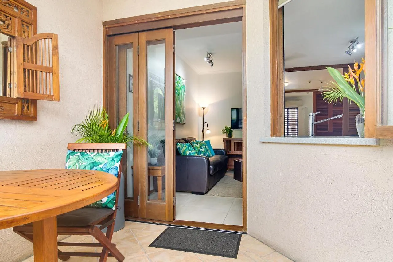 Hibiscus Resort 10 ~ Fabulous Location Port Douglas